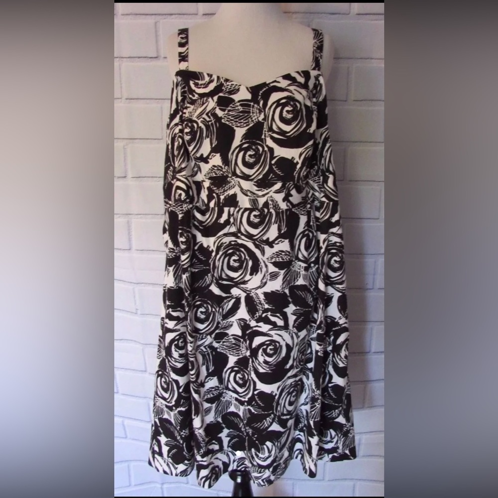 Lane Bryant White Black Rose Summer Dress 22